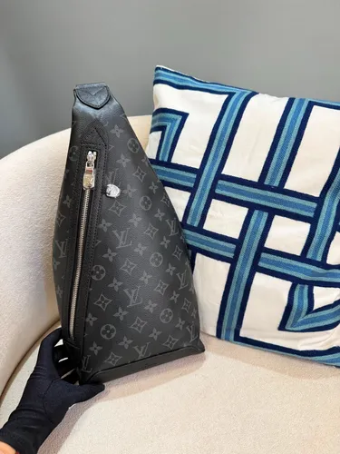 Sling Bag Monograma Eclipse