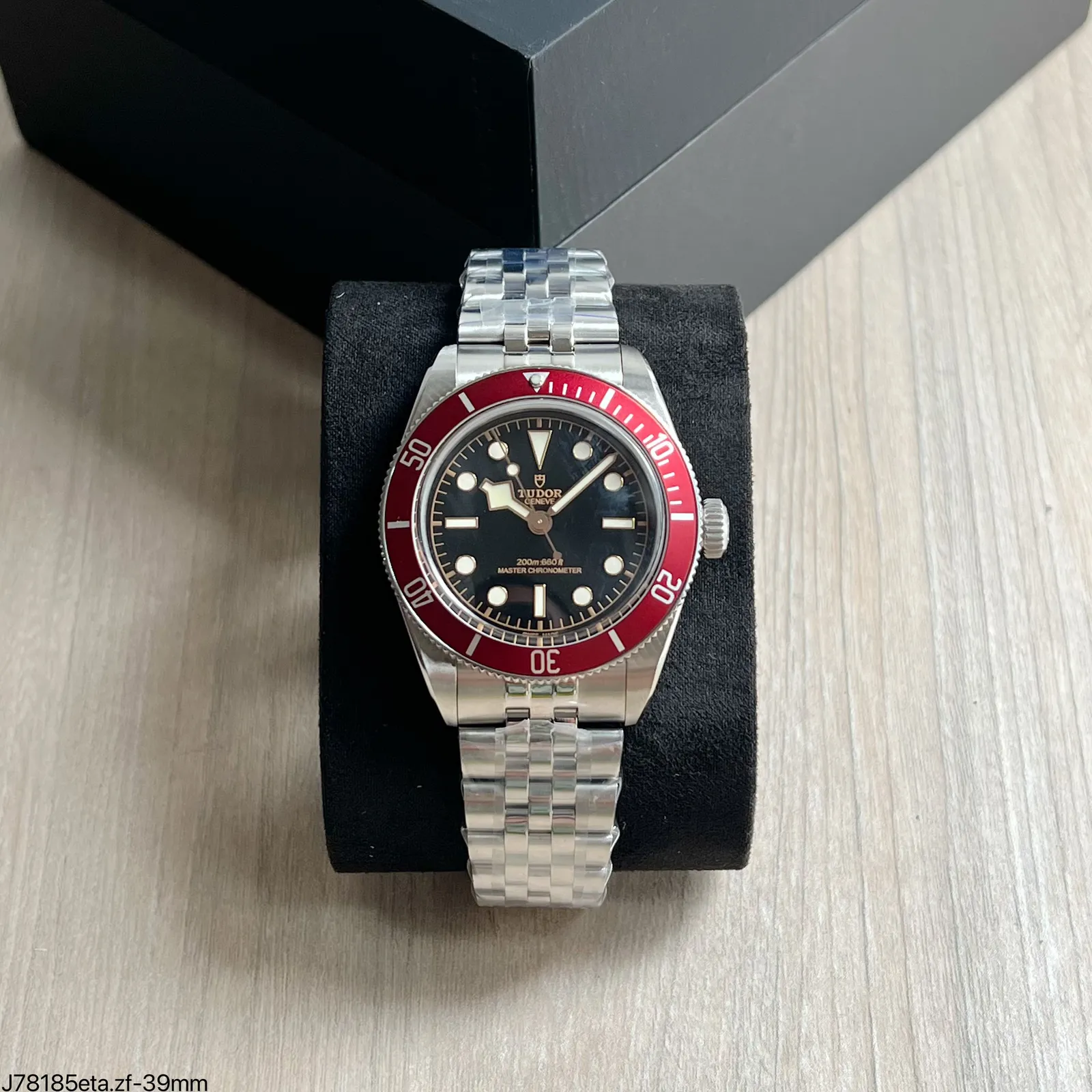 Black Bay 12
