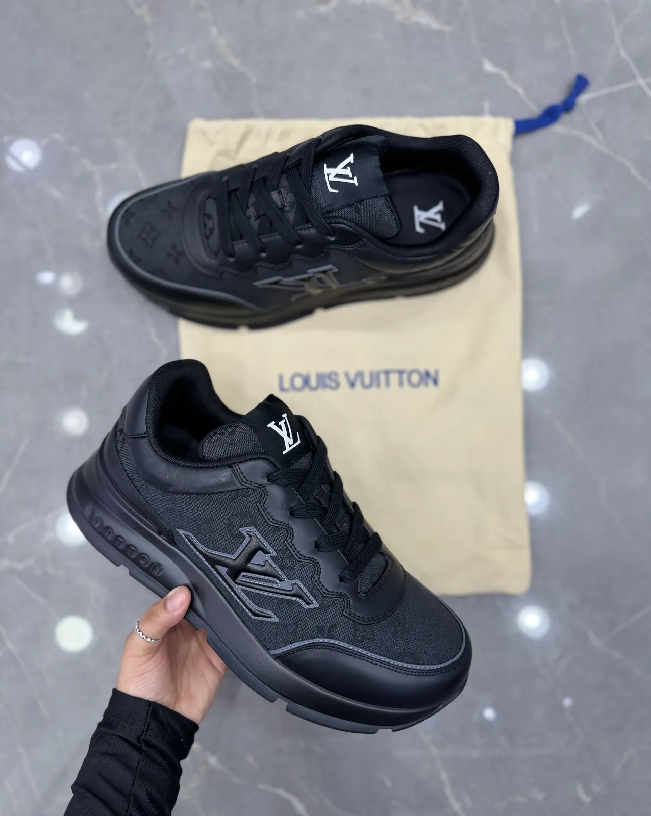 Louis Vuitton 98