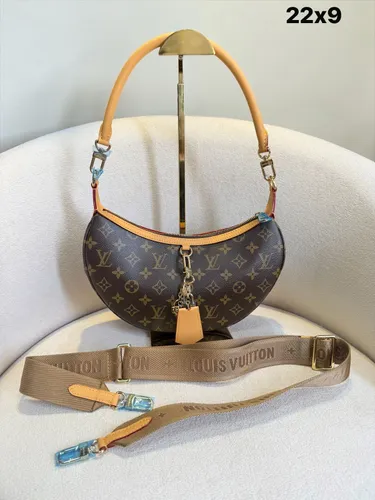 Loop Hobo Monograma
