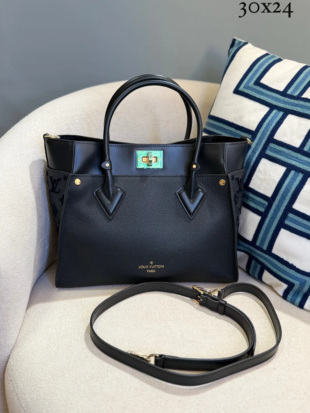 OnMySide Tote