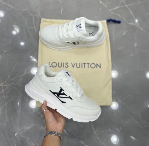 Tênis Trainer Off White
