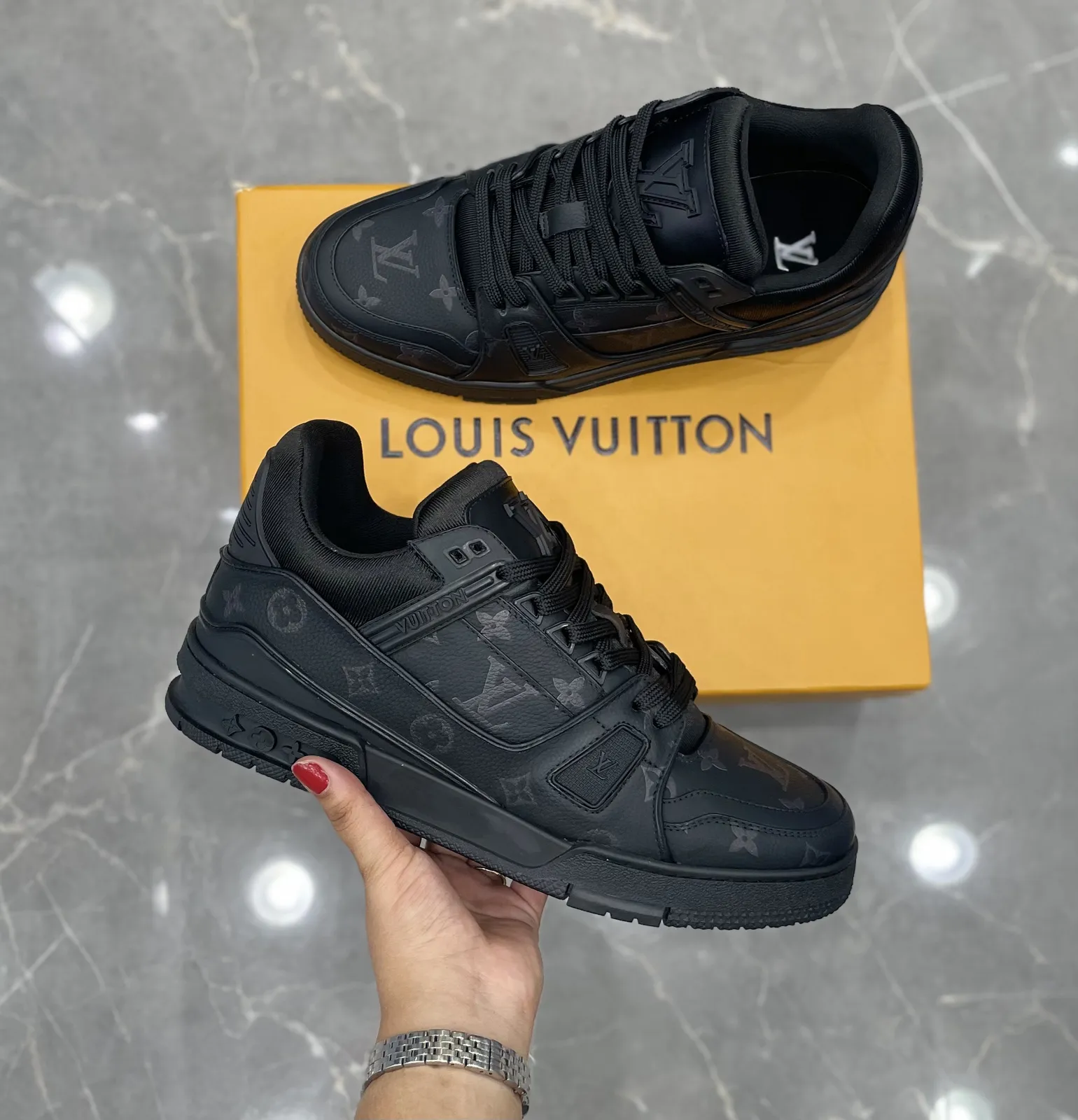 Louis Vuitton 36