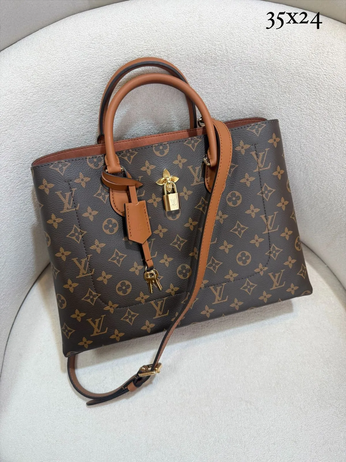 Tote Monograma com Cadeado