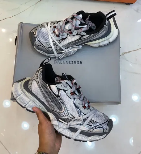 Balenciaga / Balmain 13
