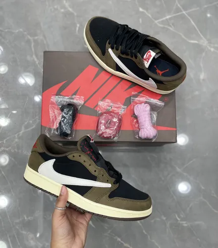 Nike 02