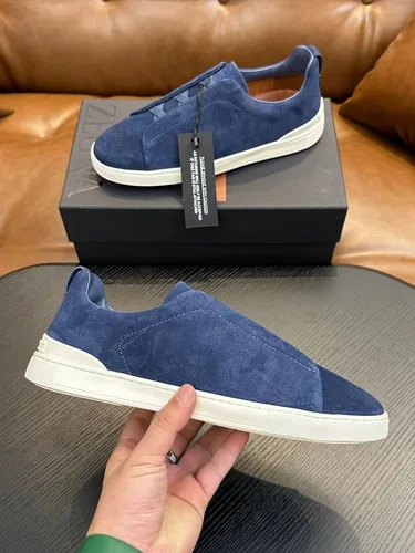 Triple Stitch Couro Preto