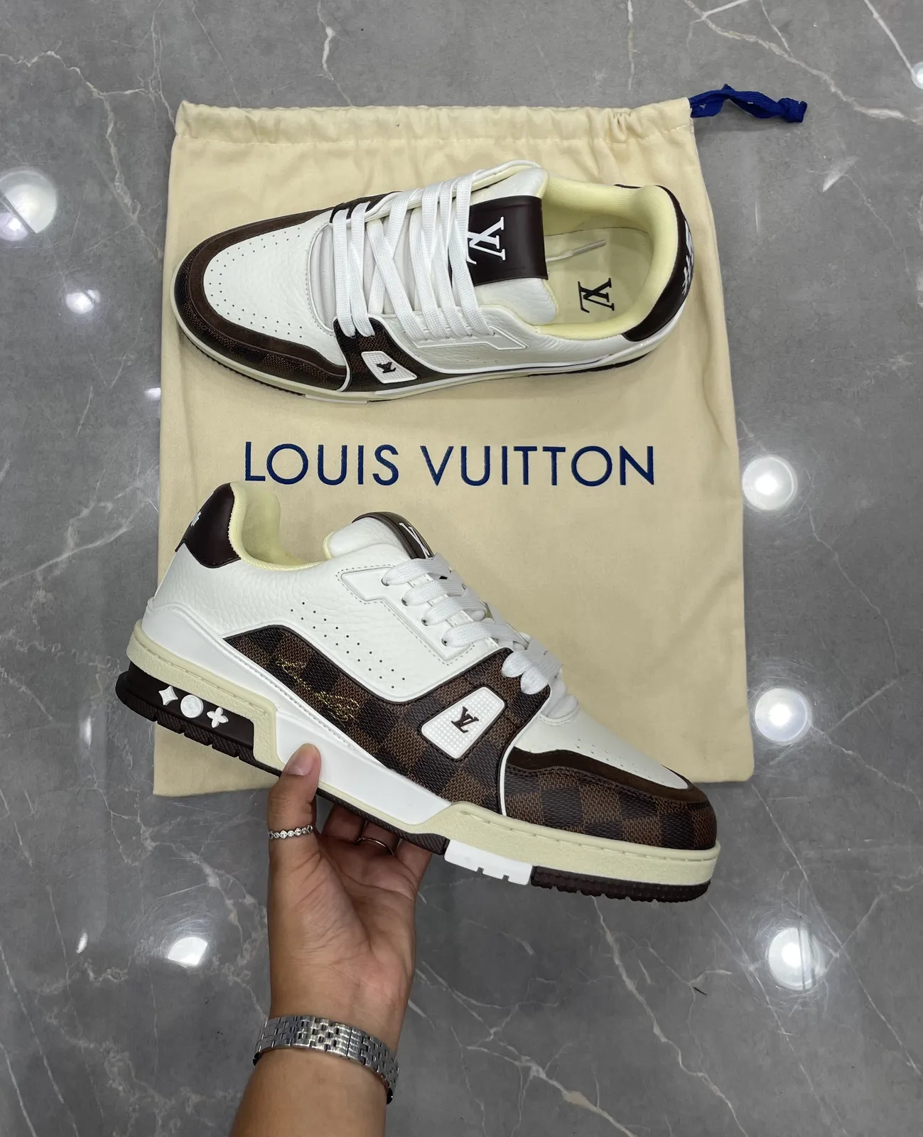 Louis Vuitton 83