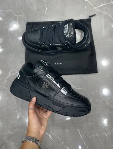 Amiri / Burberry / Louboutin 09