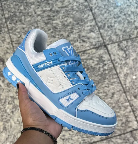 Tênis Trainer Azul Claro