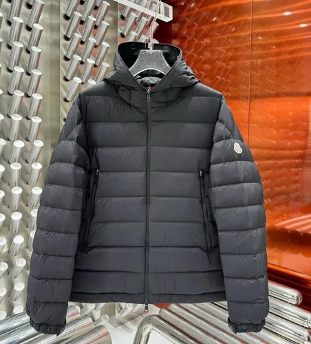 Jaqueta Puffer Preta Capuz Nylon