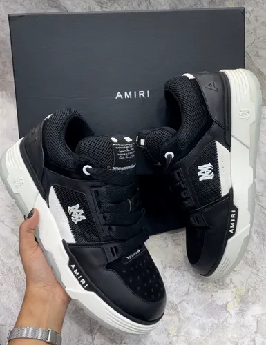 Amiri / Burberry / Louboutin 10