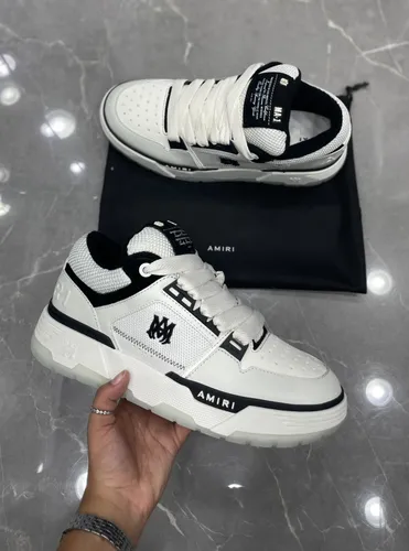 Amiri / Burberry / Louboutin 12