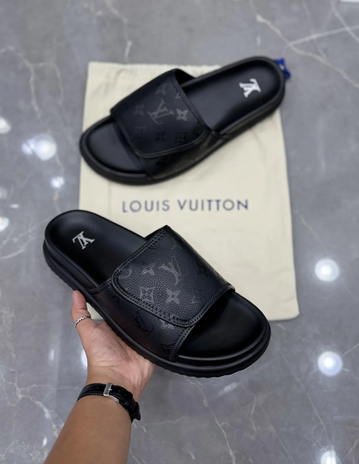 Louis Vuitton 80