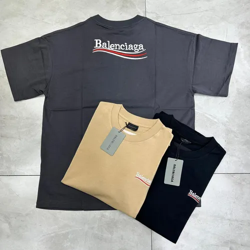 Camiseta Political Cinza