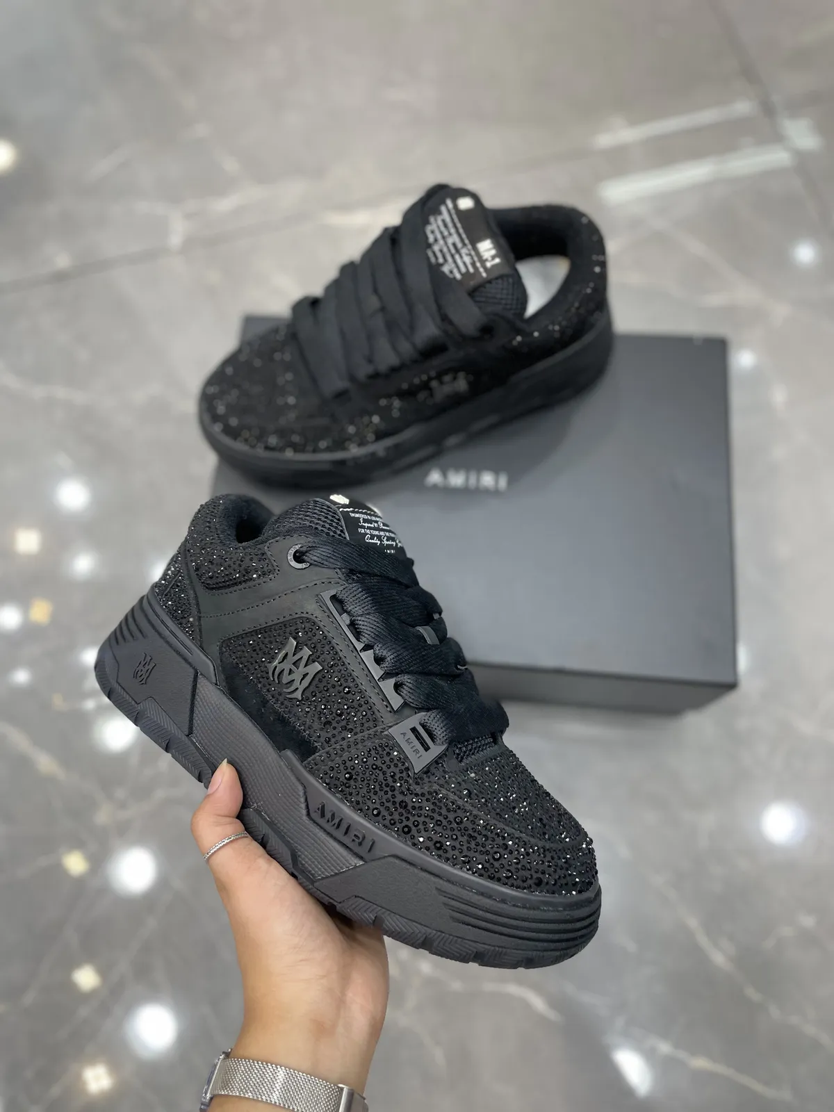Amiri / Burberry / Louboutin 18