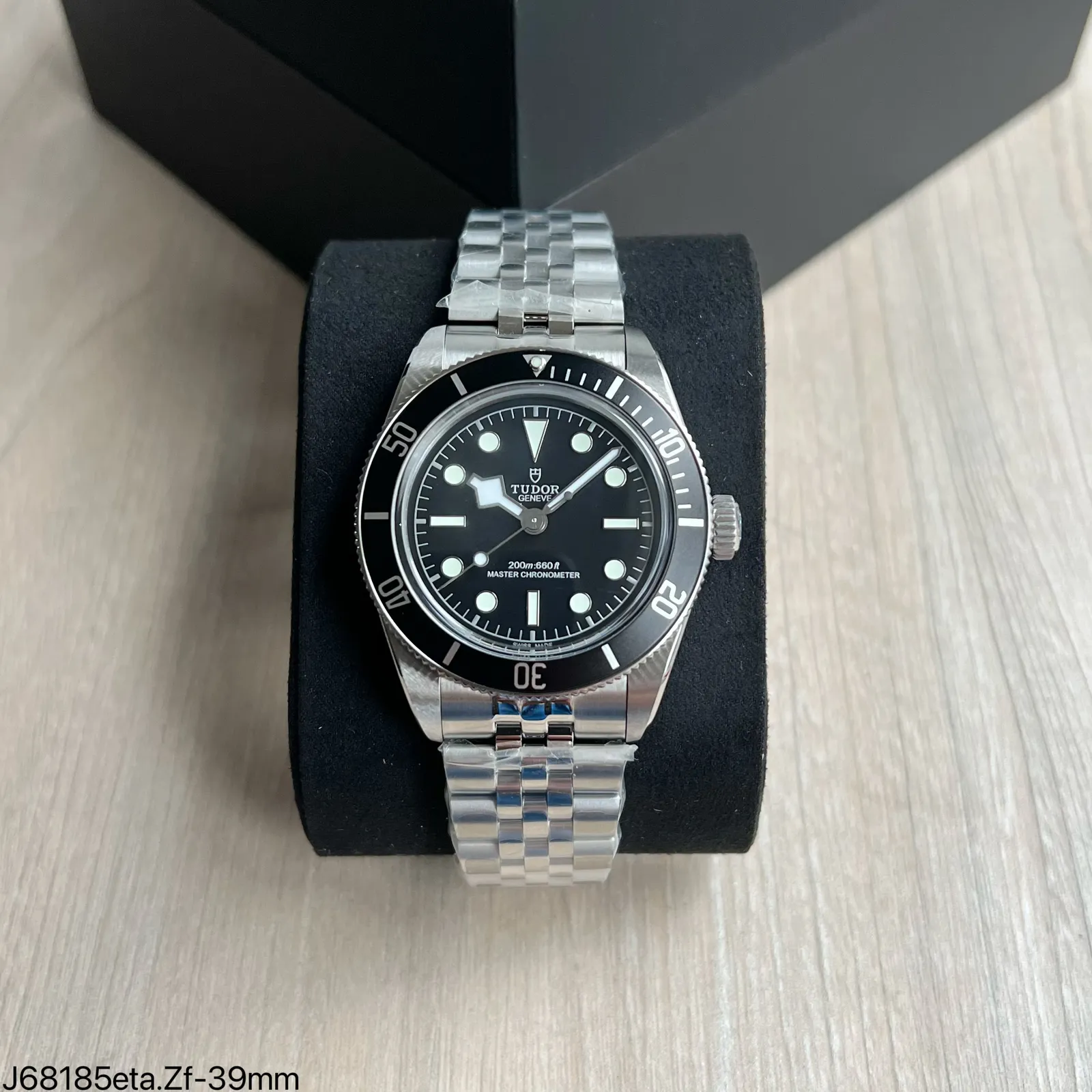Black Bay 05