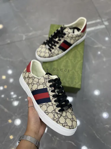 Gucci 46