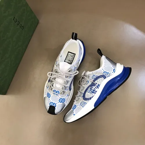 Tênis Run Azul e Branco