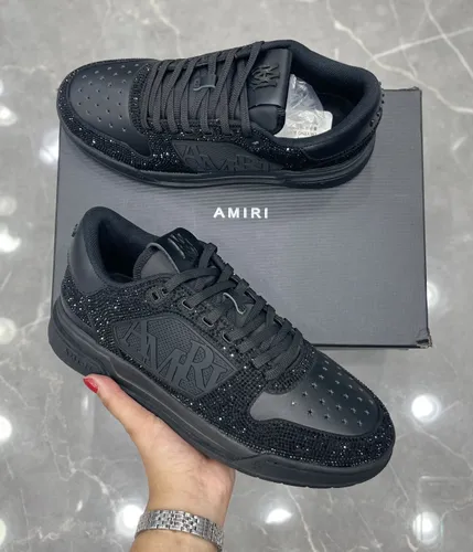 Amiri / Burberry / Louboutin 11